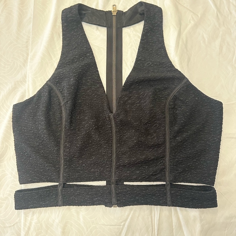 Black Sleeveless Women's Top